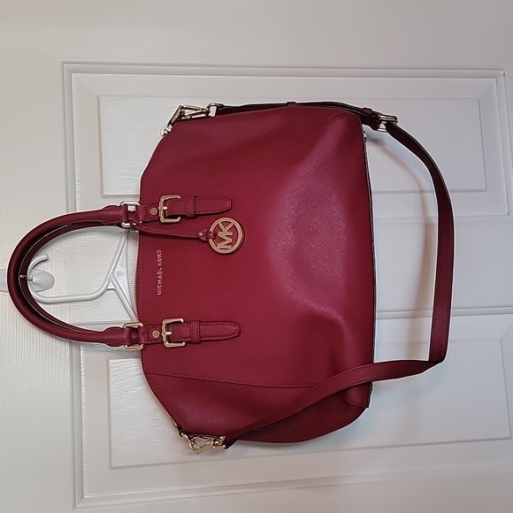 Dark red Michael Kors satchel purse with shoulder strap - Picture 1 of 4